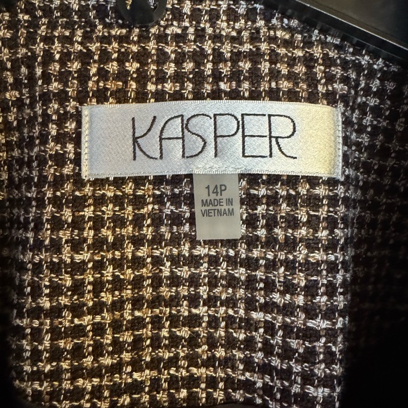 Brand New Women's KASPER slacks - Picture 3 of 5